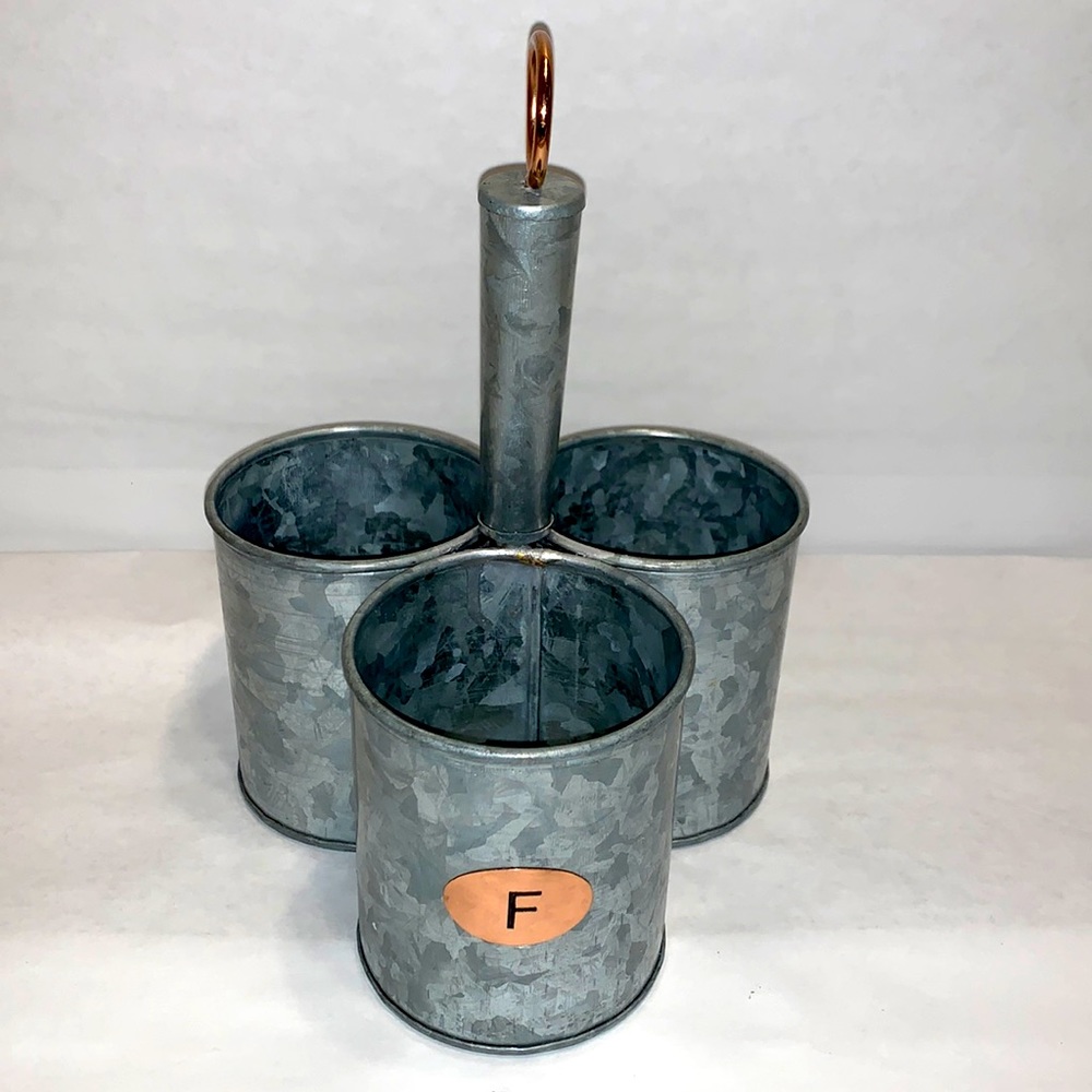 Farmhouse metal kitchen utensils/cutlery holder silver and copper